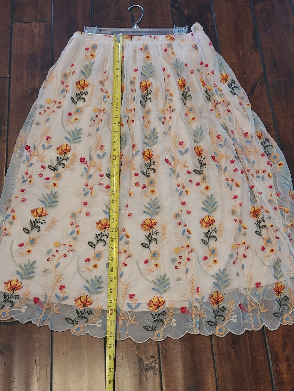 Coldwatwer Creek Embroidered Floral Midi Skirt in Blush Size M - Picture 4 of 7
